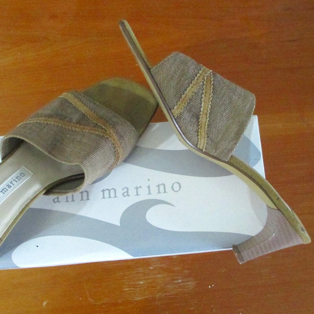 Ann Marino 2 inch Brown Cloth slip on Sandals 7M